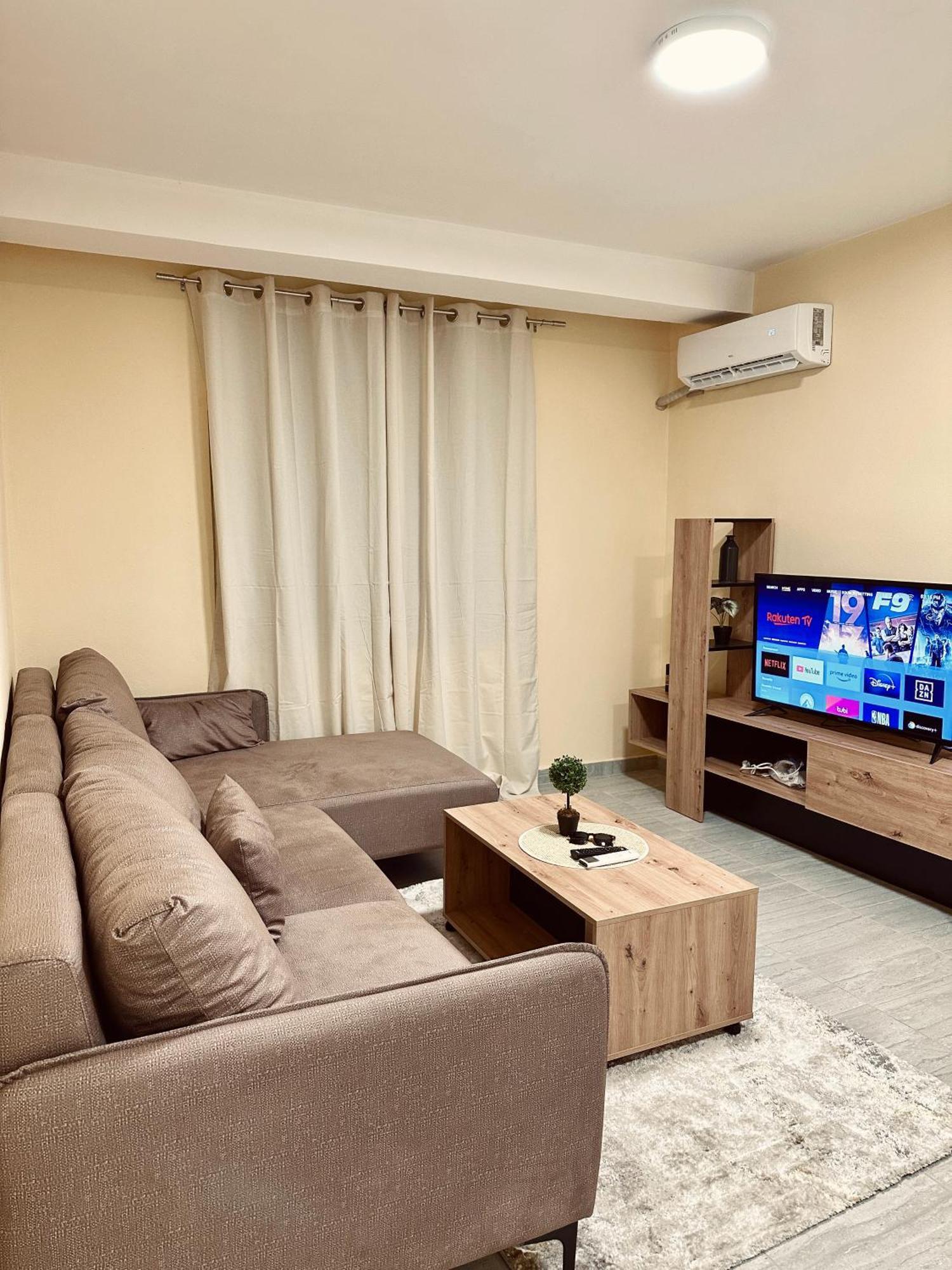 Urban Apartment In Blloku Tirana Zewnętrze zdjęcie