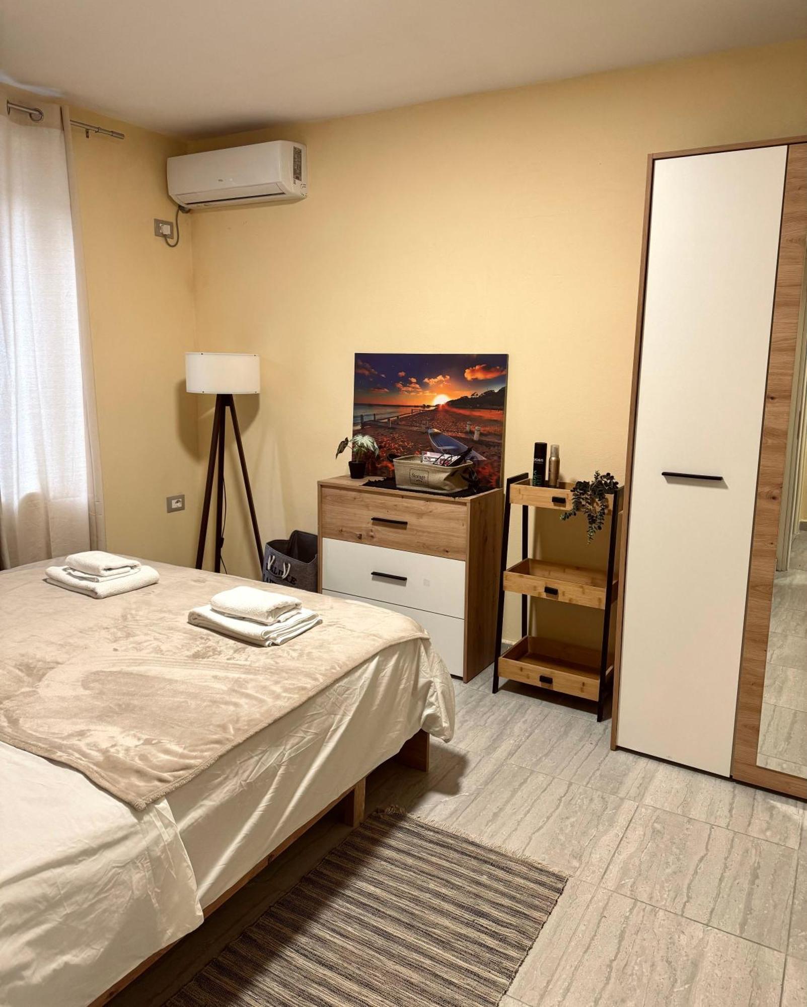 Urban Apartment In Blloku Tirana Zewnętrze zdjęcie
