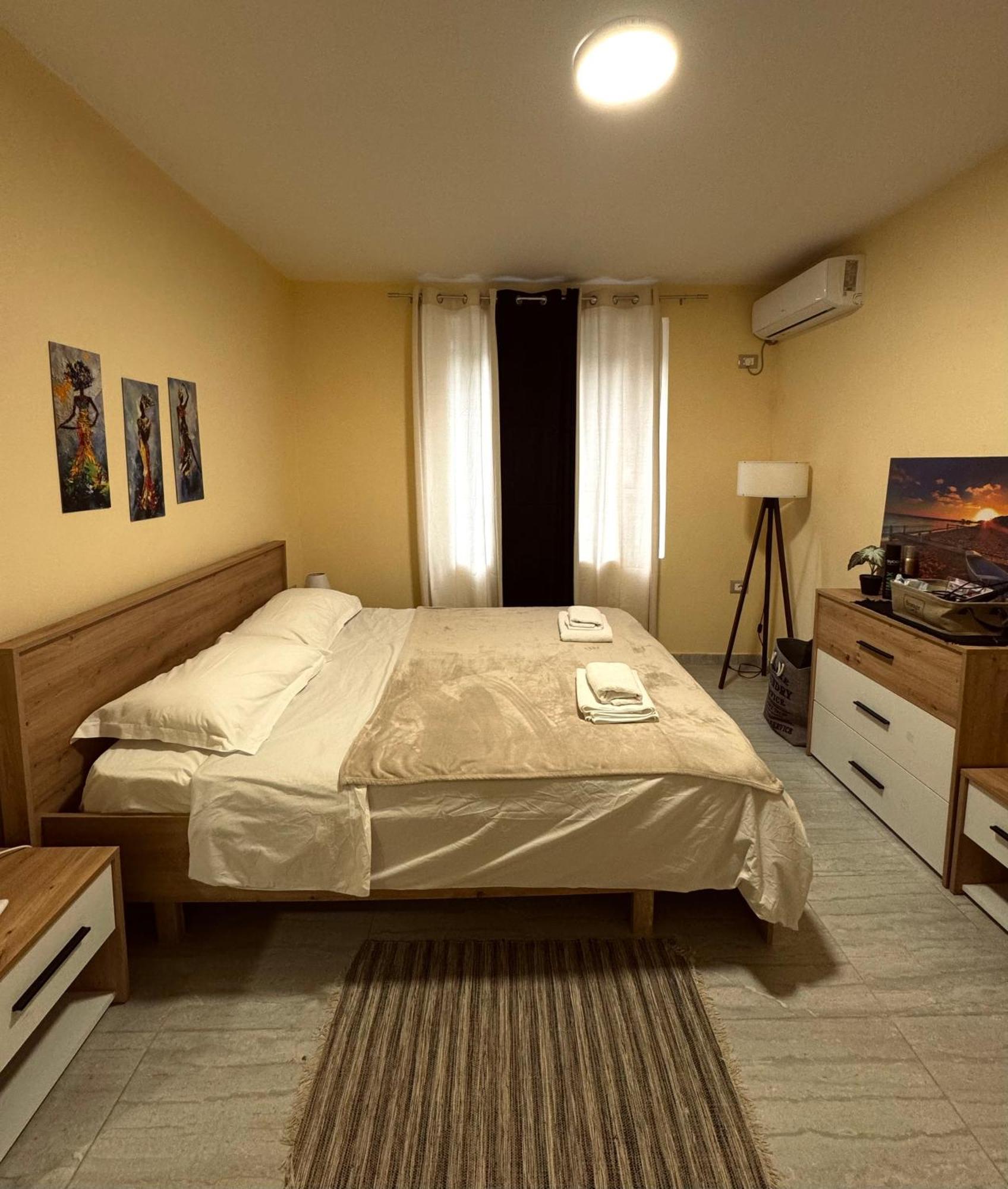 Urban Apartment In Blloku Tirana Zewnętrze zdjęcie